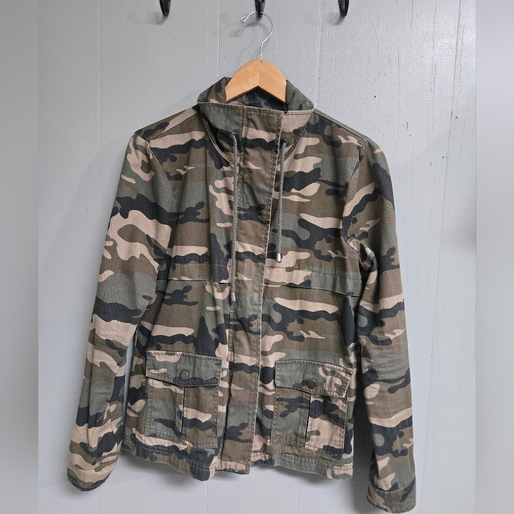 BKE Camouflage Military Style Jacket Size S Utility Anorak Field Green Pockets